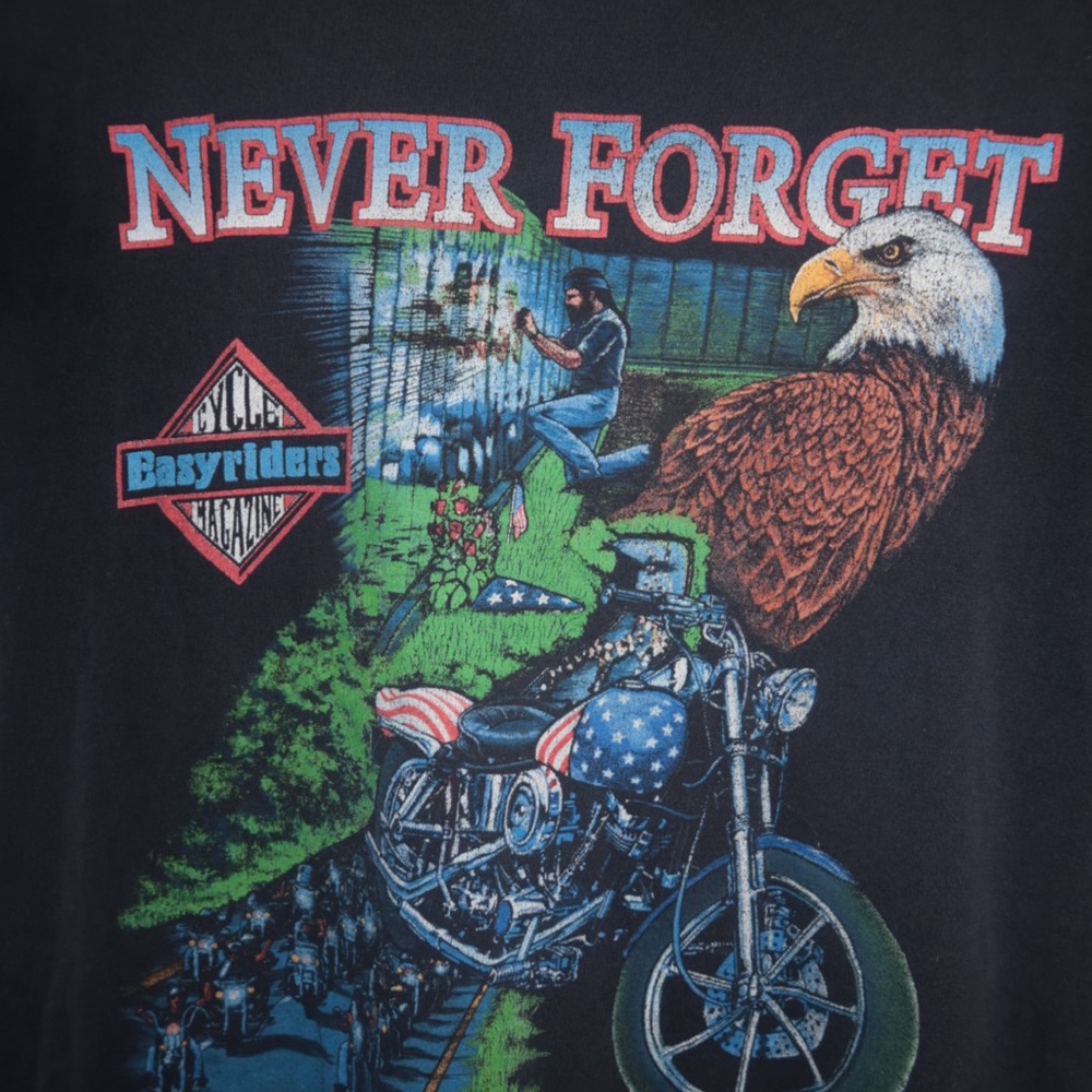 vintage black t shirt - Picture 2 of 2